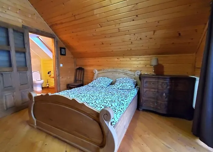 на галіції Nyaraló Biloberizka